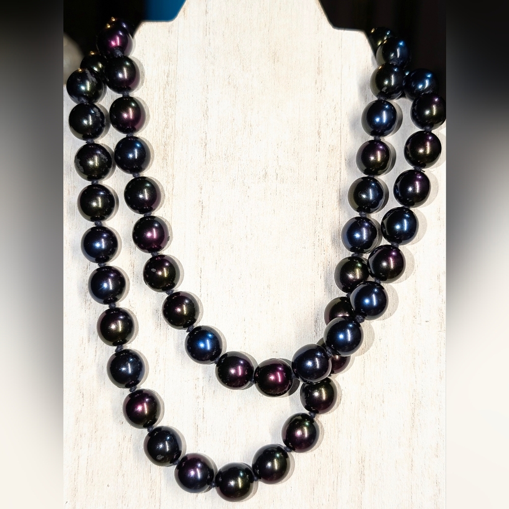 Stunning Peacock Rainbow Designer Pearl Necklace